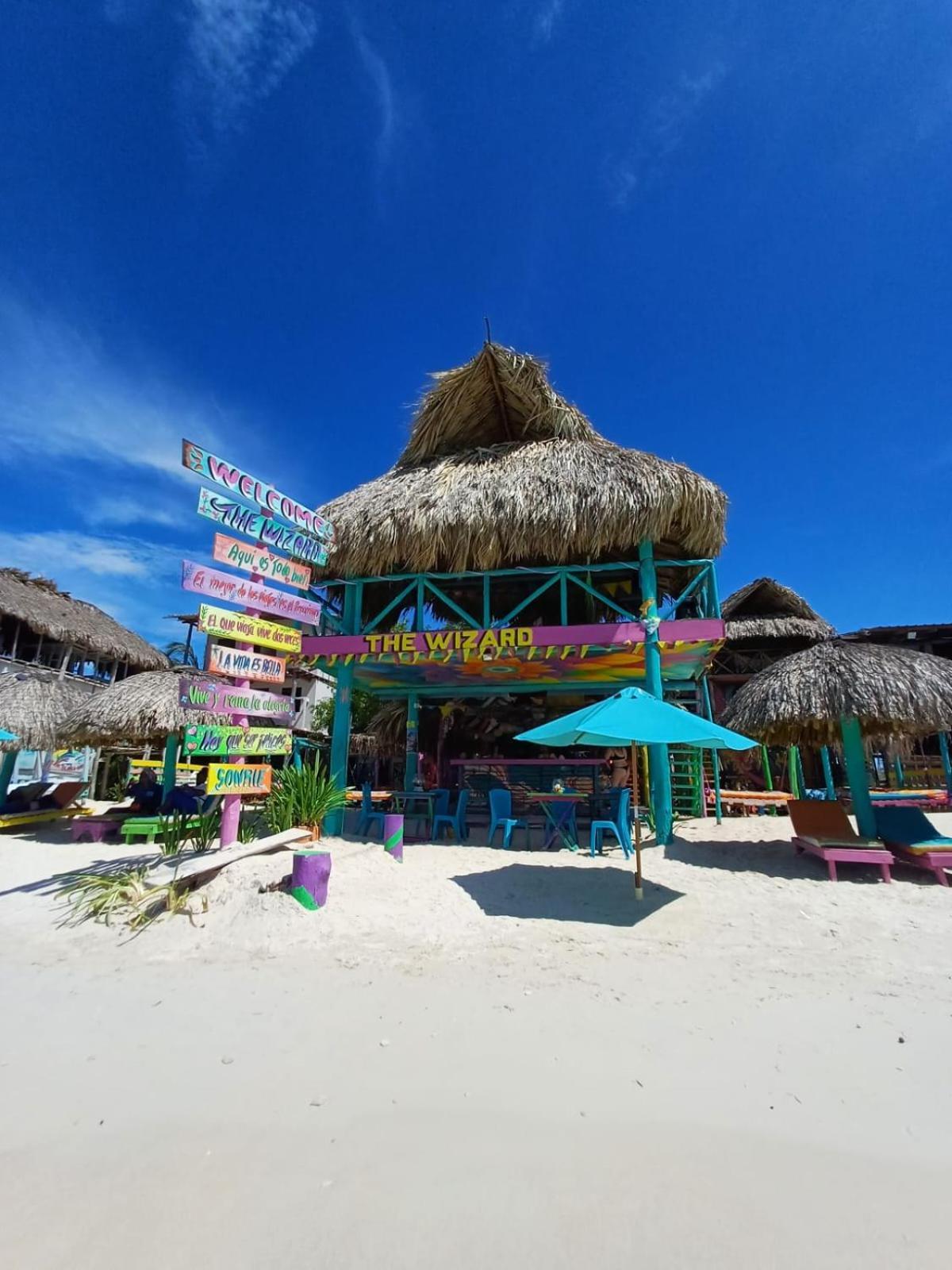 The Wizard & Bar Baru Hotel Playa Blanca Kültér fotó